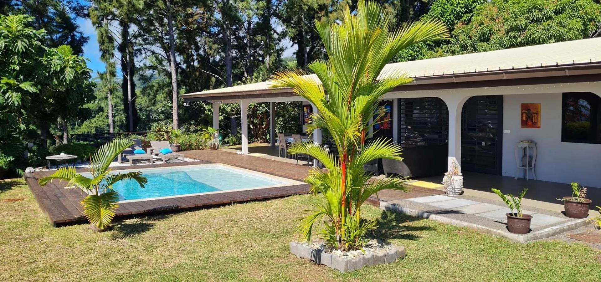 Enjoy Camanukea Lodge Mahina